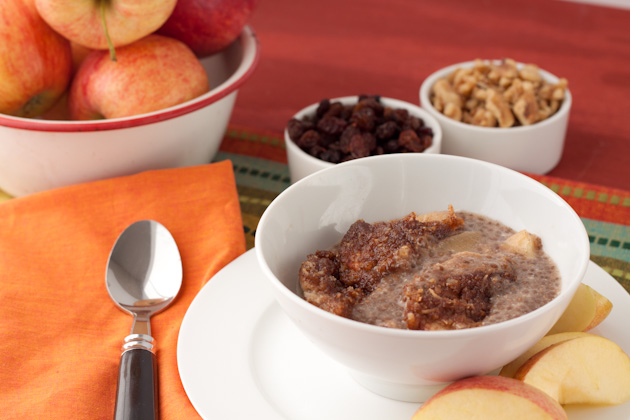 Crock-Pot Apple Crumble Breakfast Pudding | Healthful Pursuit