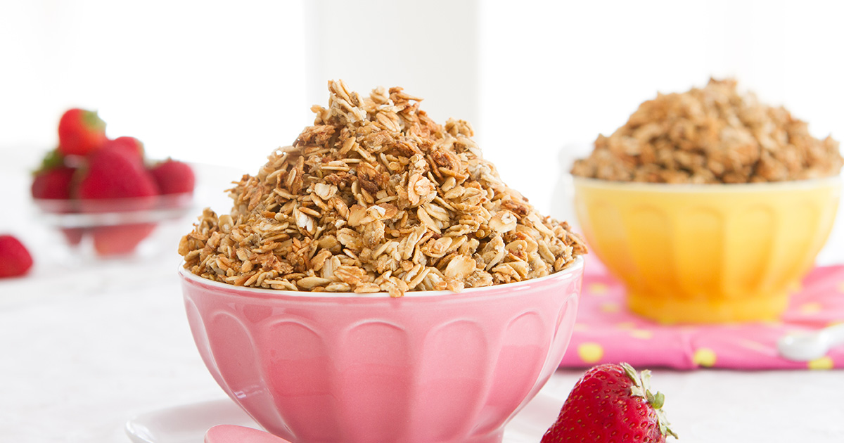 Chia Egg-Free Coconut Granola (Oil-free) - Healthful Pursuit