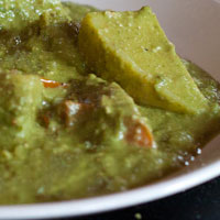 Flavors of India: Aloo Palak (Potato + Spinach Curry)