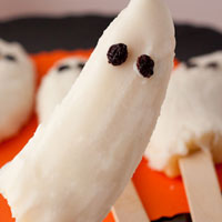 Frozen “Boo”nana Pops (no sugar added)