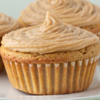 Grain-free Carrot Cupcakes with Dairy-free ‘Cream cheese’ Buttercream