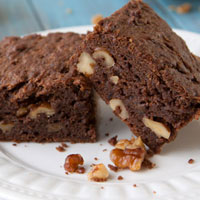 Chocolate Banana Cake Bars (Vegan + Gluten-free)