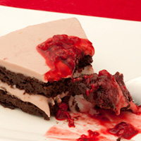Lovers Chocolate Raspberry Quinoa Cake