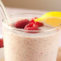 Sleepy Raspberry Lemon Poppy Seed Smoothie