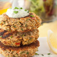 15 minute Salmon Cakes with Fresh Tartar Sauce