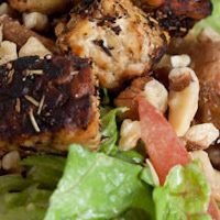Sweet Lemon Salad with Lemon Pepper Tempeh Croutons