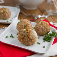 Goat Cheese Stuffed Turkey and Quinoa Balls + Giveaway