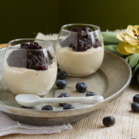 Vegan Blueberry Chia Cheesecake Cups