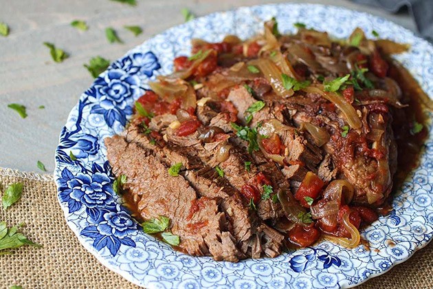 SLOW COOKER BEEF BRISKET WITH TOMATOES AND ONIONS