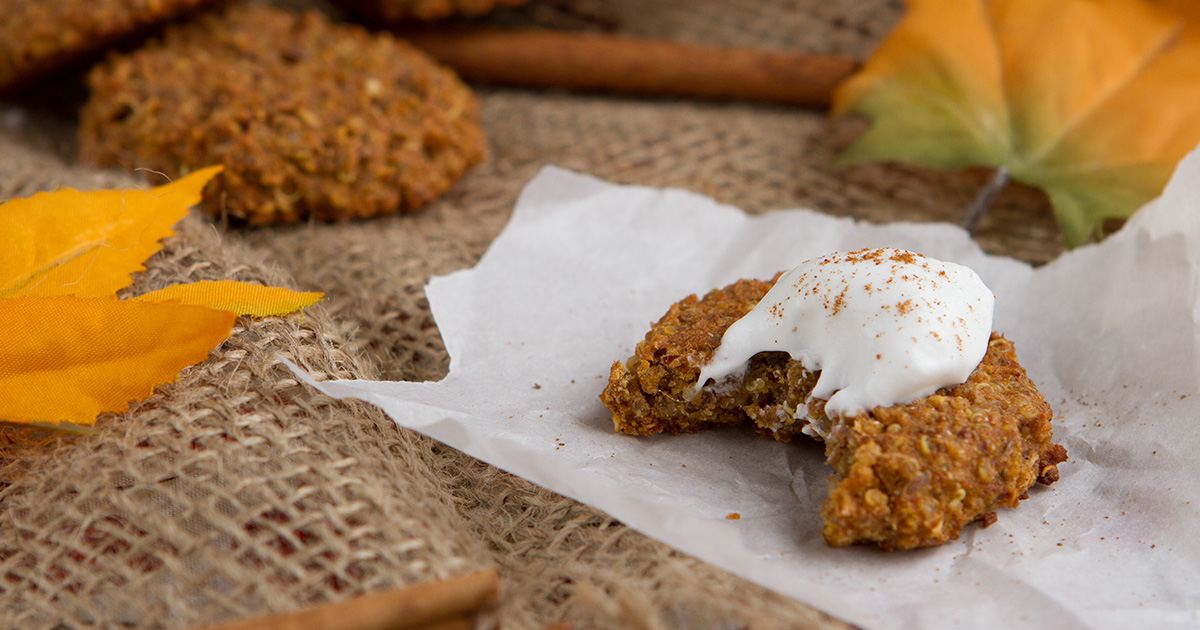 Pumpkin Spice Quinoa Breakfast Cookies - Healthful Pursuit