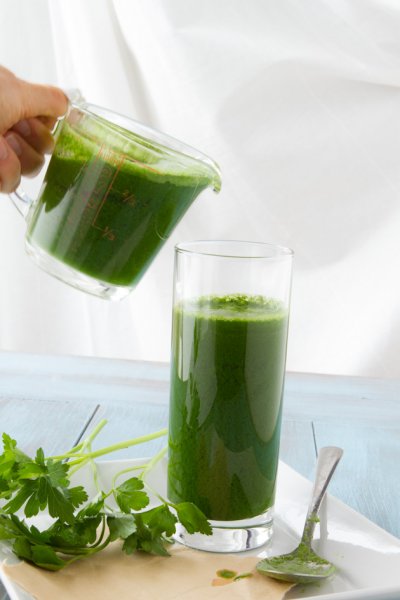 Love Your Greens Paleo Juice | Healthful Pursuit