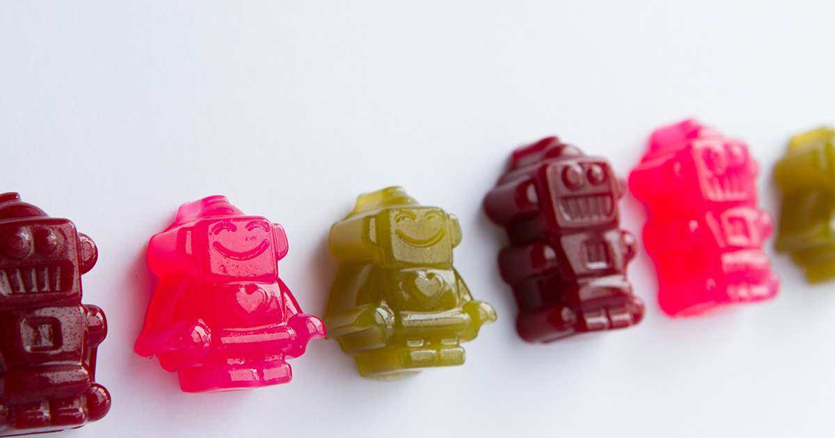 Homemade Robot Gummy Candy - Healthful Pursuit