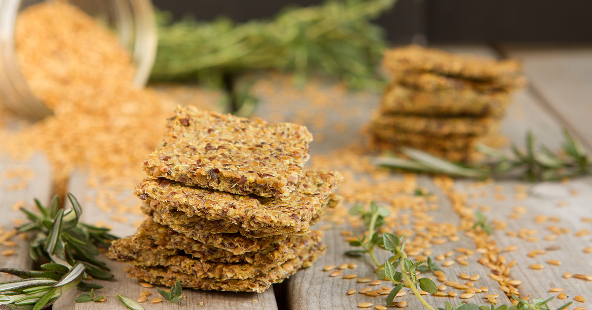 Egg-free! Roasted Herb Crackers - Healthful Pursuit