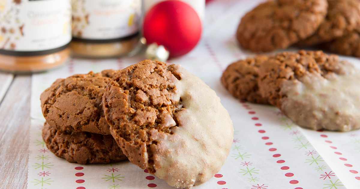 White Chocolate Dipped Gingersnaps - Healthful Pursuit