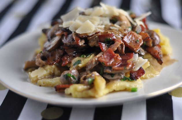 Pasta with Bacon and Wild Mushroom Sauce