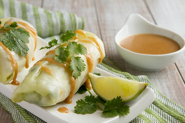Low-Carb Spring Rolls with Ginger Dipping Sauce #lowcarb #keto #highfat #hflc #lchf